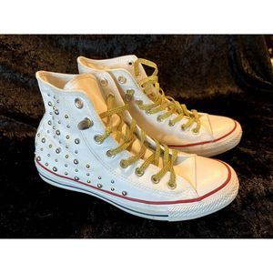 Converse Chuck Taylor All-Star High Tops White w/ Studs, Women Sz 9